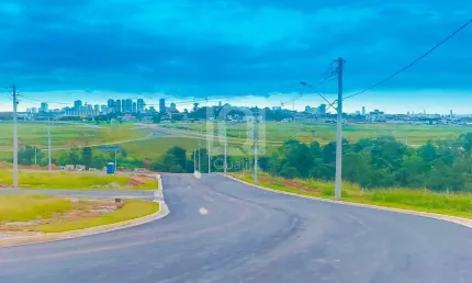 Terreno à venda, 175m², por R$ 150.000, Loteamento Vivalegro em Votorantim