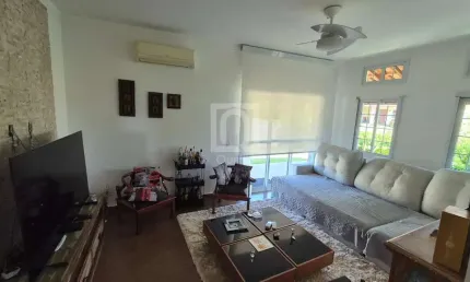 Casa no Condomínio Village da Serra Araçoiaba da Serra