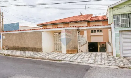 Excelente casa com 4 dorms sendo 1 suíte à venda na Vila Hortência - Sorocaba - São Paulo
