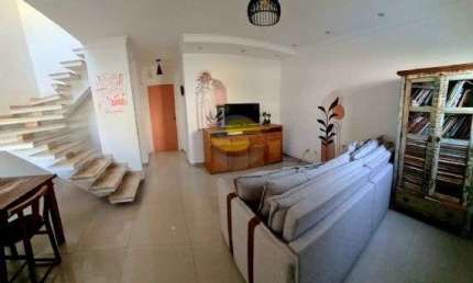 Sobrado 04 dorm. 01 suite, planejados, sala com pé direito duplo, 02 vagas.
