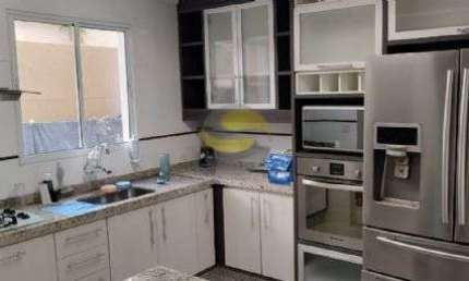 Casa 3 dormitórios, 1 suite, PLANEJADOS e MOBILIADA, decorada.