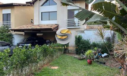 Casa 3 suítes, piscina com hidro, 4 vagas,km.26, churraqueira e forno pizza