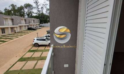 CASA 2 SUÍTES, 75m², 2 VAGAS, CONDOMÍNIO LAZER COMPLETO. KM 26 DA RAPOSO