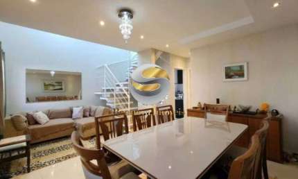 Casa 03 dormitórios, 2 ambientes de sala com pé direito, aquecimento a gás