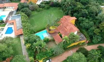 Paraíso de imóvel, 04 dorm. campo de futebol, hidromassagem, espaço Gourmet