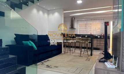 CASA CONDOMÍNIO MOBILIADO APENAS R$ 468 MIL , PERTO DA PRAIA !!!
