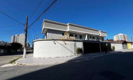 SOBRADO, Guilhermina, 3 suítes, espaço gourmet, piscina, 2 vagas, 990 mil