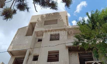 Apartamento em pinhais fácil acesso a escolas, comércios e transporte público, ideal para quem busca conforto e praticidade.