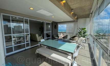 Apartamento à venda na Rua Eduardo Rizk, Enseada, Guarujá