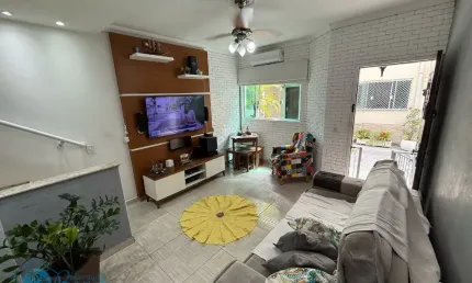 Casa com 2 quartos à venda na Avenida dos Caiçaras, Jardim Las Palmas, Guarujá