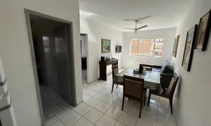 Apartamento de 1 quarto, ao lado de todo o comércio da enseada.