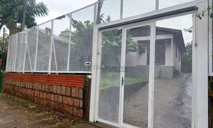 Casa à venda no bairro Jardim Itu - Porto Alegre/RS