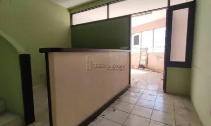 Casa comercial à venda na Rua Tupi, 205, Passo da Areia, Porto Alegre