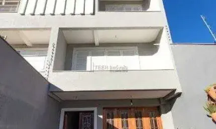 Sobrado à venda no bairro Jardim Itu - Porto Alegre/RS