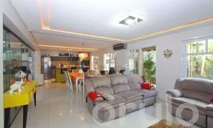Casa com 4 quartos à venda na Rua Attílio Bilibio, 120, Jardim Carvalho, Porto Alegre