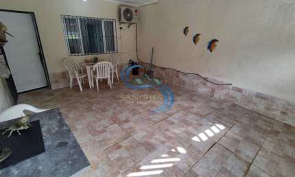 Casa com 2 quartos à venda na Avenida Presidente Kennedy, 15375, Solemar, Praia Grande