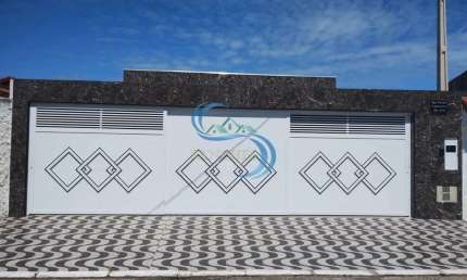 Casa com 3 quartos, Maracanã, Praia Grande - R$ 980 mil, Cod: 5413