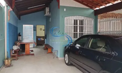 Casa com 2 quartos à venda na Avenida Presidente Kennedy, 15375, Jardim Imperador, Praia Grande