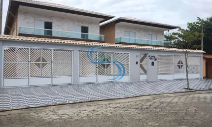 Casa com 2 quartos à venda na Avenida Presidente Kennedy, 15375, Jardim Real, Praia Grande