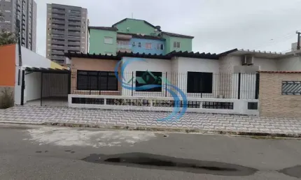 Casa com 2 quartos à venda na Avenida Presidente Kennedy, 15375, Jardim Real, Praia Grande