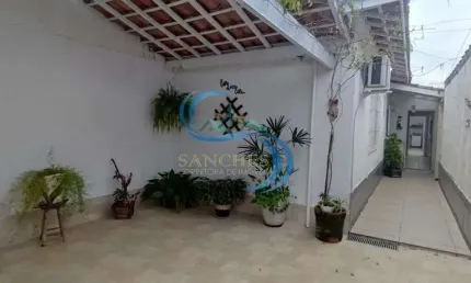 Casa com 3 quartos, Balneário Maracanã, Praia Grande - R$ 360 mil, Cod: 6850