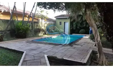 Casa com 3 quartos à venda na Avenida Presidente Kennedy, 15375, Balneário Maracanã, Praia Grande