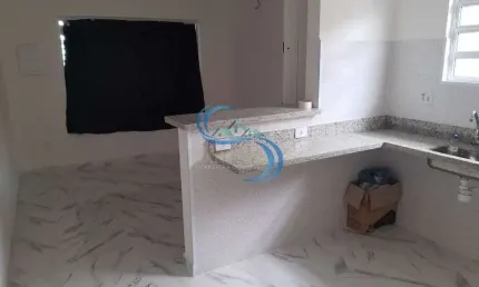Casa com 2 quartos à venda na Avenida Presidente Kennedy, 15375, Balneário Maracanã, Praia Grande