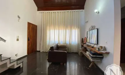 Casa à venda com 4 quartos no bairro Jardim Suarão (Praia)