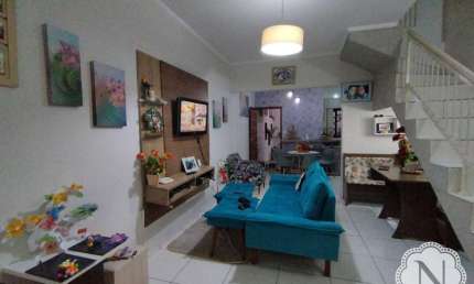 Sobrado à venda com 2 quartos no bairro Nova Itanhaém (Praia)