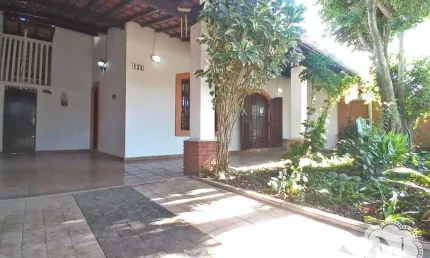 Casa com 3 quartos à venda na Rua Papa João Paulo Ii, Guarda Civil, Itanhaém