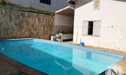 Casa com 3 quartos à venda na Rua Arimá Magalhães, Centro, Itanhaém