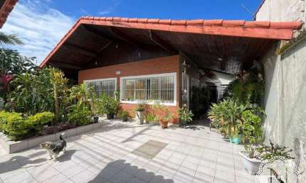 Casa com 3 quartos à venda na Rua Rogê Ferreira, Suarão, Itanhaém