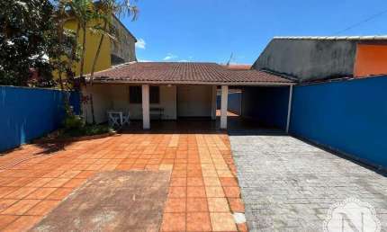Casa à venda com 2 quartos no bairro Jamaica (Praia)