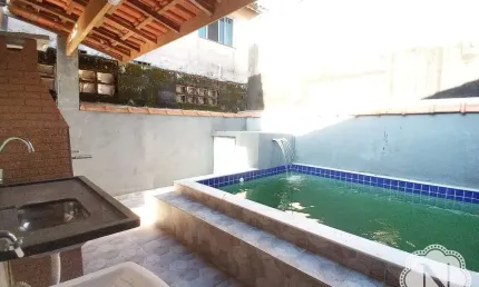 Casa à venda com 2 quartos no bairro Gaivota (Praia)