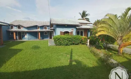 Casa à venda com 4 quartos no bairro Jamaica (Praia)