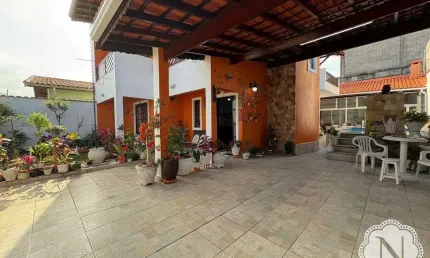 Casa com 5 quartos à venda na Avenida José Garcia Iglesias, Jardim Fazendinha, Itanhaém