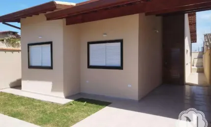 Casa à venda com 3 quartos no bairro Gaivota (Praia)