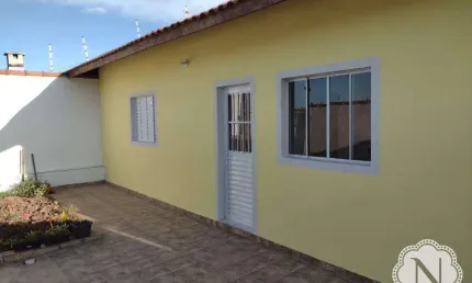 Casa à venda com 2 quartos no bairro Jamaica (Praia)