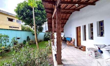 Casa com 2 quartos à venda na Rua Padre Afonso Maria Ratisbone, Suarão, Itanhaém