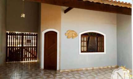 Casa à venda com 3 quartos no bairro Jardim Suarão (Praia)