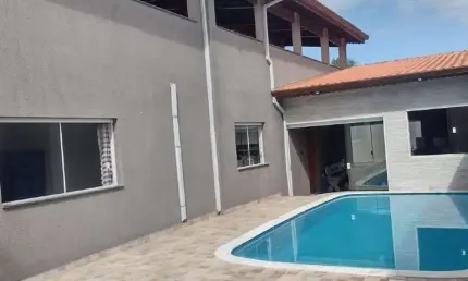 Casa à venda com 4 quartos no bairro Gaivota (Praia)