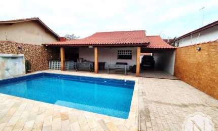 Casa à venda com 4 quartos no bairro Jardim Suarão (Praia)