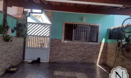 Casa à venda com 2 quartos no bairro gaivota (praia)