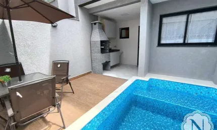 Sobrado à venda com 2 quartos no bairro Praia dos Sonhos