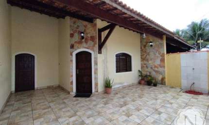 Casa à venda com 2 quartos no bairro Nova Itanhaém (Praia)