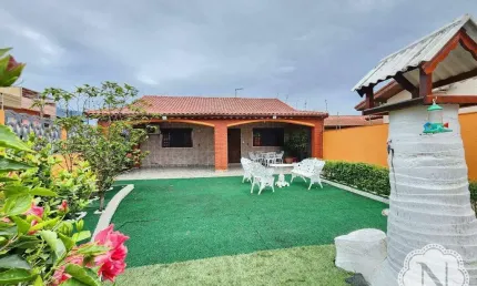 Casa com 4 quartos à venda na Rua Bagdad, Bopiranga, Itanhaém