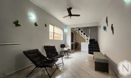 Sobrado à venda com 2 quartos no bairro Jamaica (Praia)