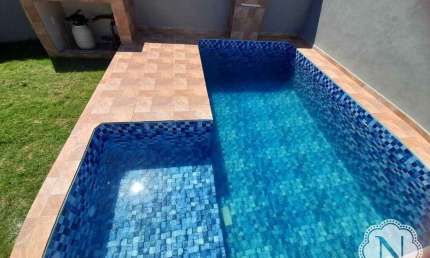 Casa à venda com 2 quartos no bairro Jamaica (Praia)