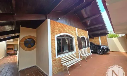 Casa à venda com 4 quartos no bairro Jardim Suarão (Praia)