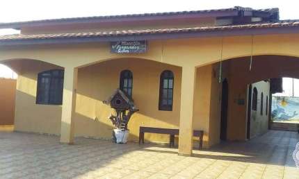 Casa à venda com 3 quartos no bairro Jamaica (Praia)